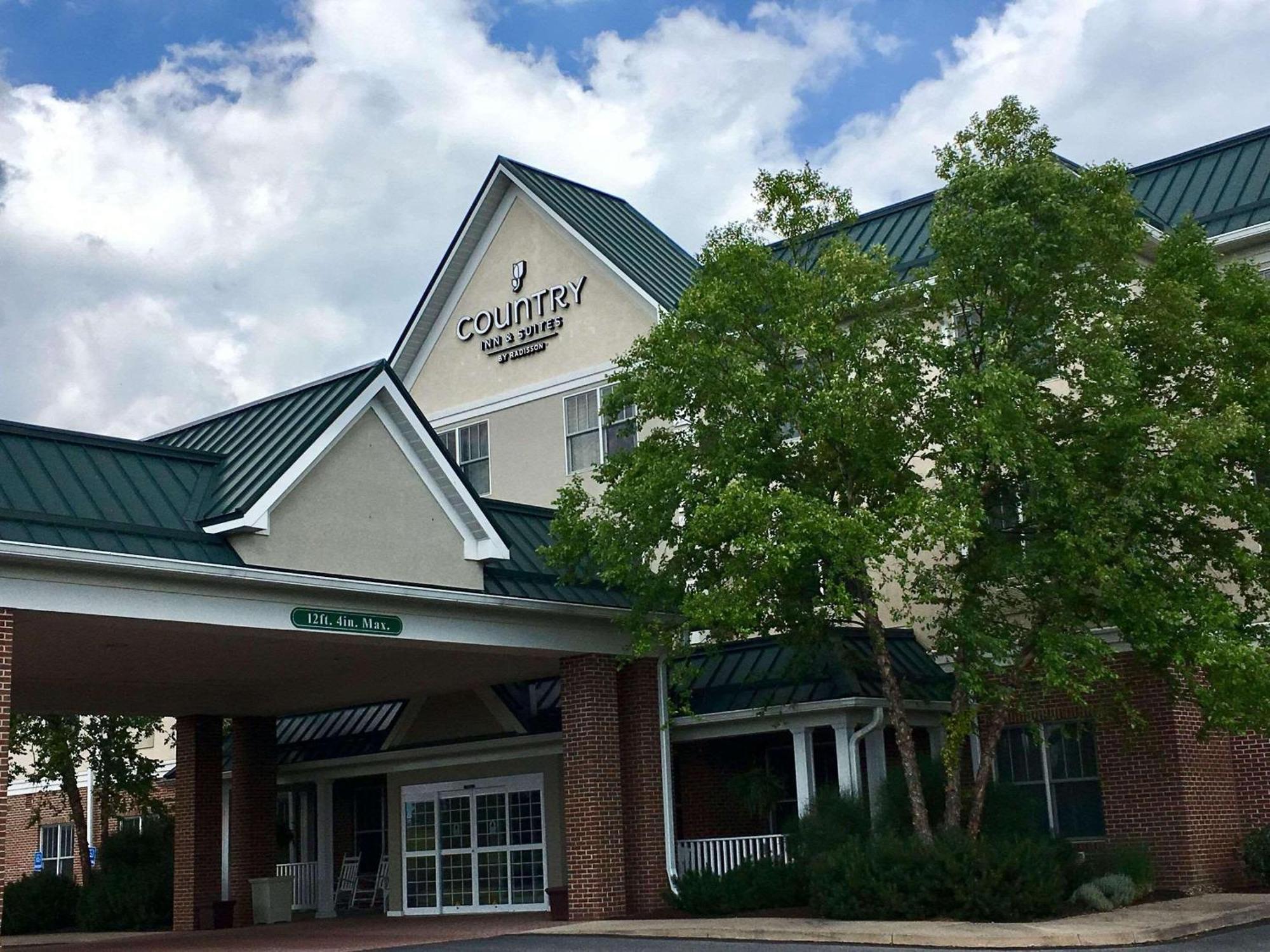 Country Inn & Suites By Radisson, Lewisburg, Pa Kültér fotó